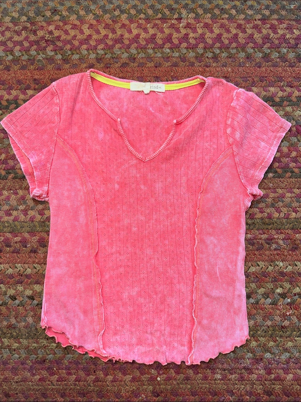 REWIND Coral Pink Ribbed V‑Neck Short Sleeve Top